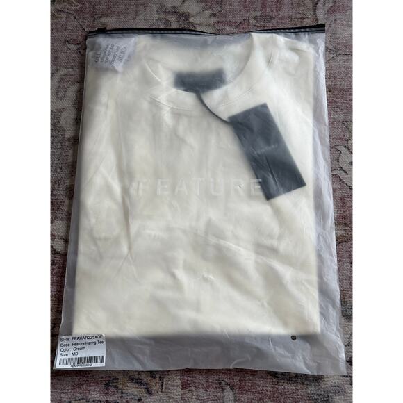(M) NWT $50 Feature Haring Tee Cream - Picture 4 of 5